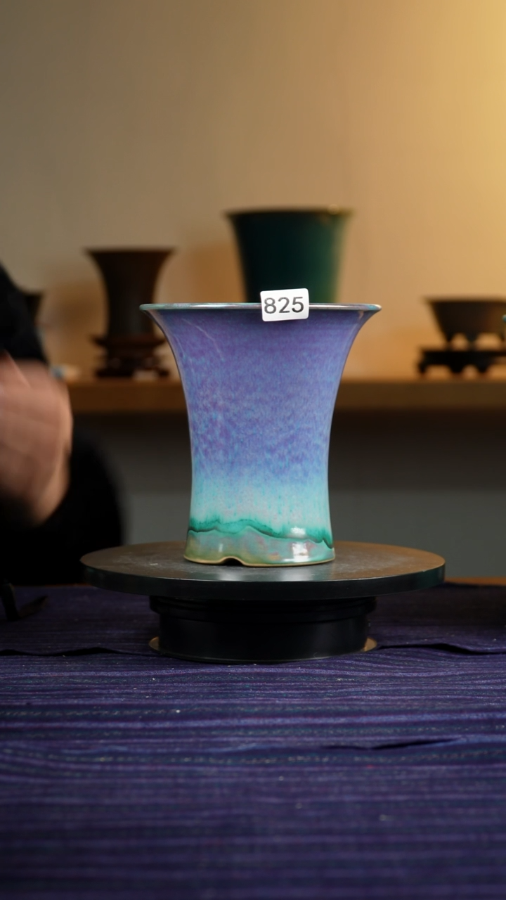 林**香825窑变花盆