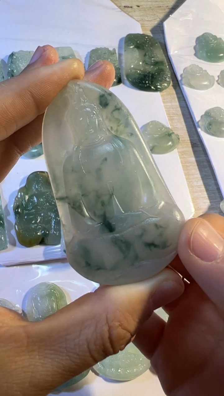 【闪购商品】定制翡翠未镶嵌素衣