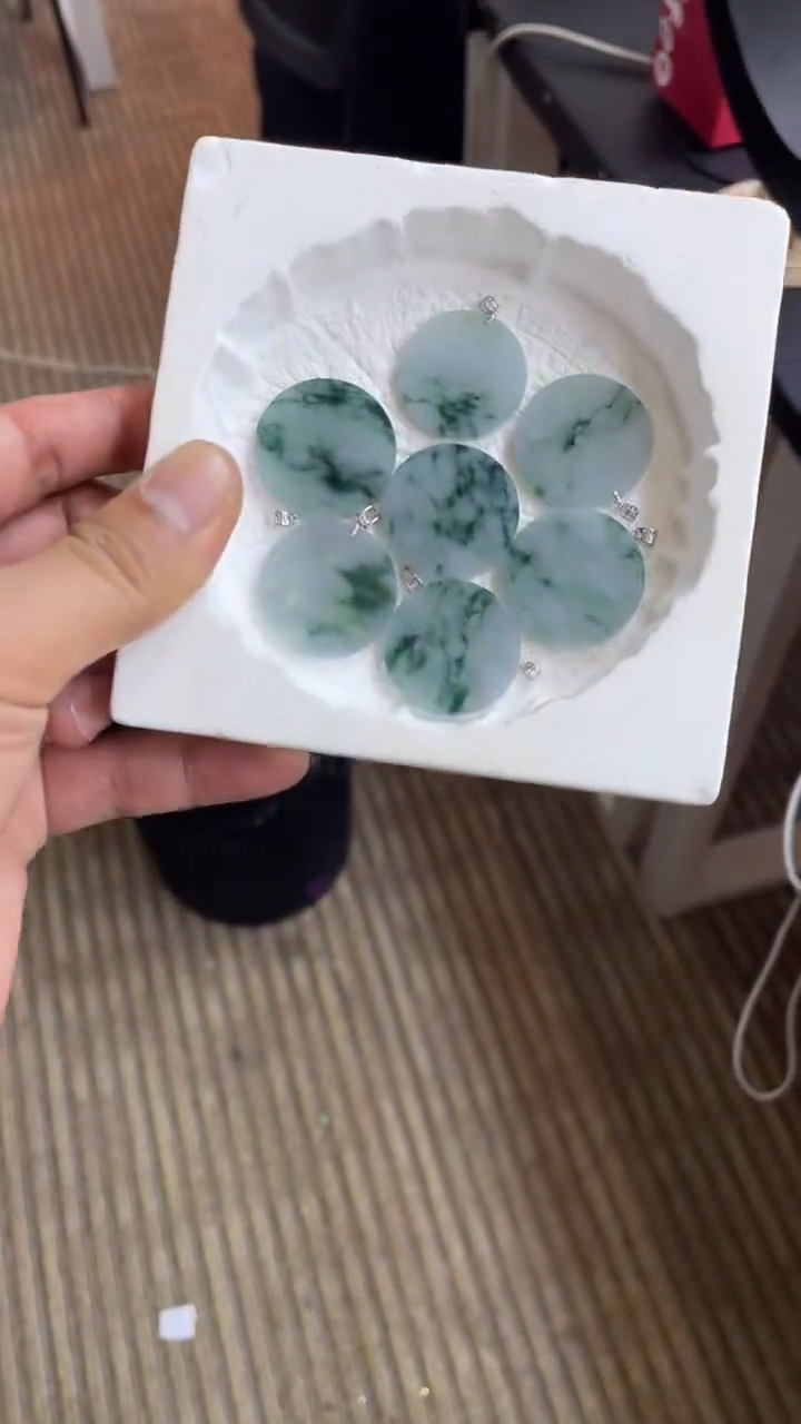 18K金镶嵌挂件翡翠FL120108/多样性发一件