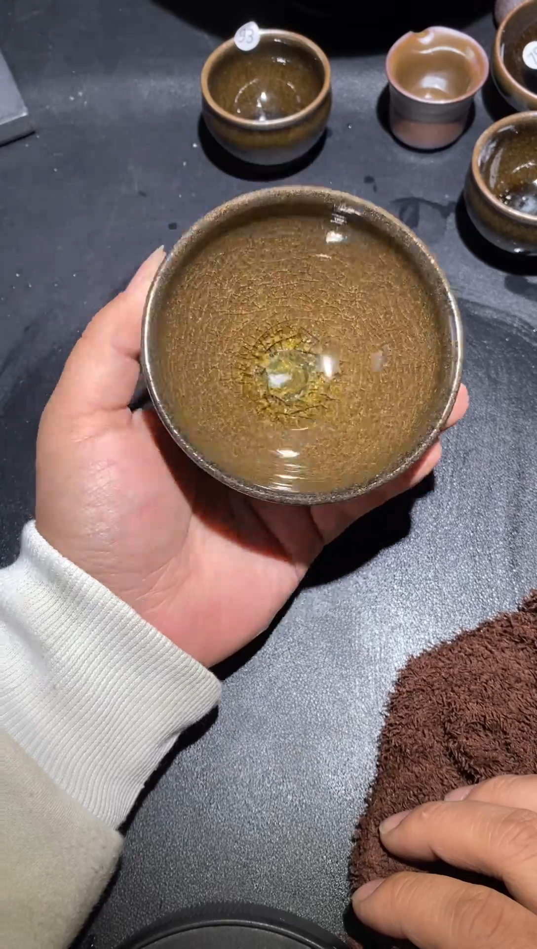 茶盏宸**烟           36