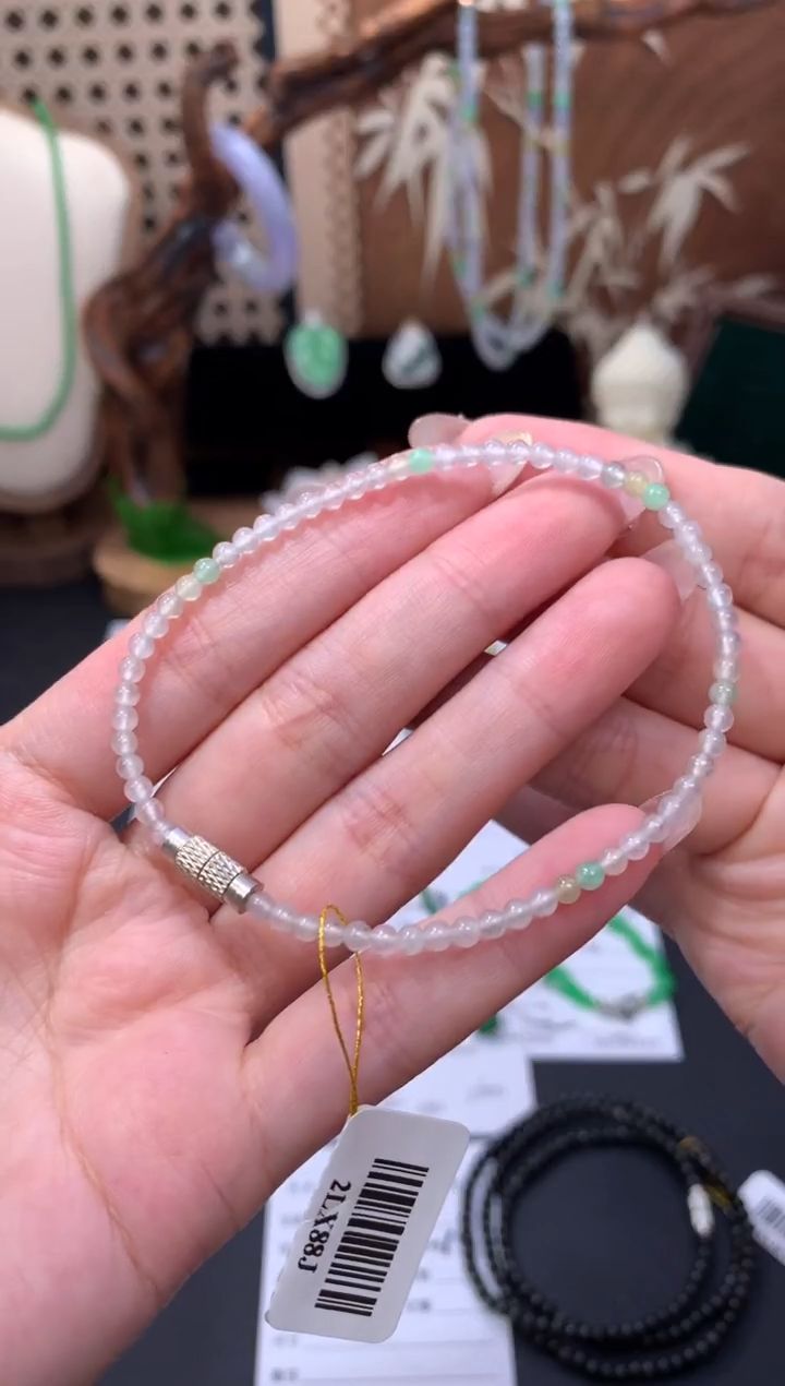 未镶嵌定制翡翠48小时鉴赏期 退货不扣服务费