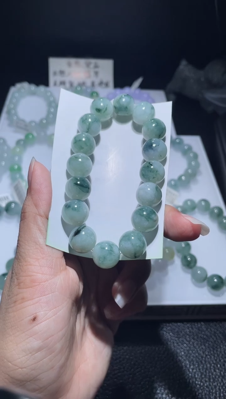 定制翡翠未镶嵌翡翠手串多样性发货