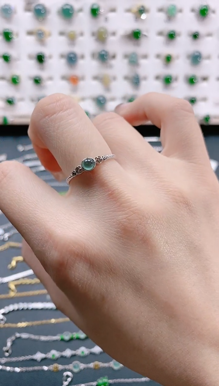 【闪购商品】翡翠戒指银S925镶嵌天然翡翠