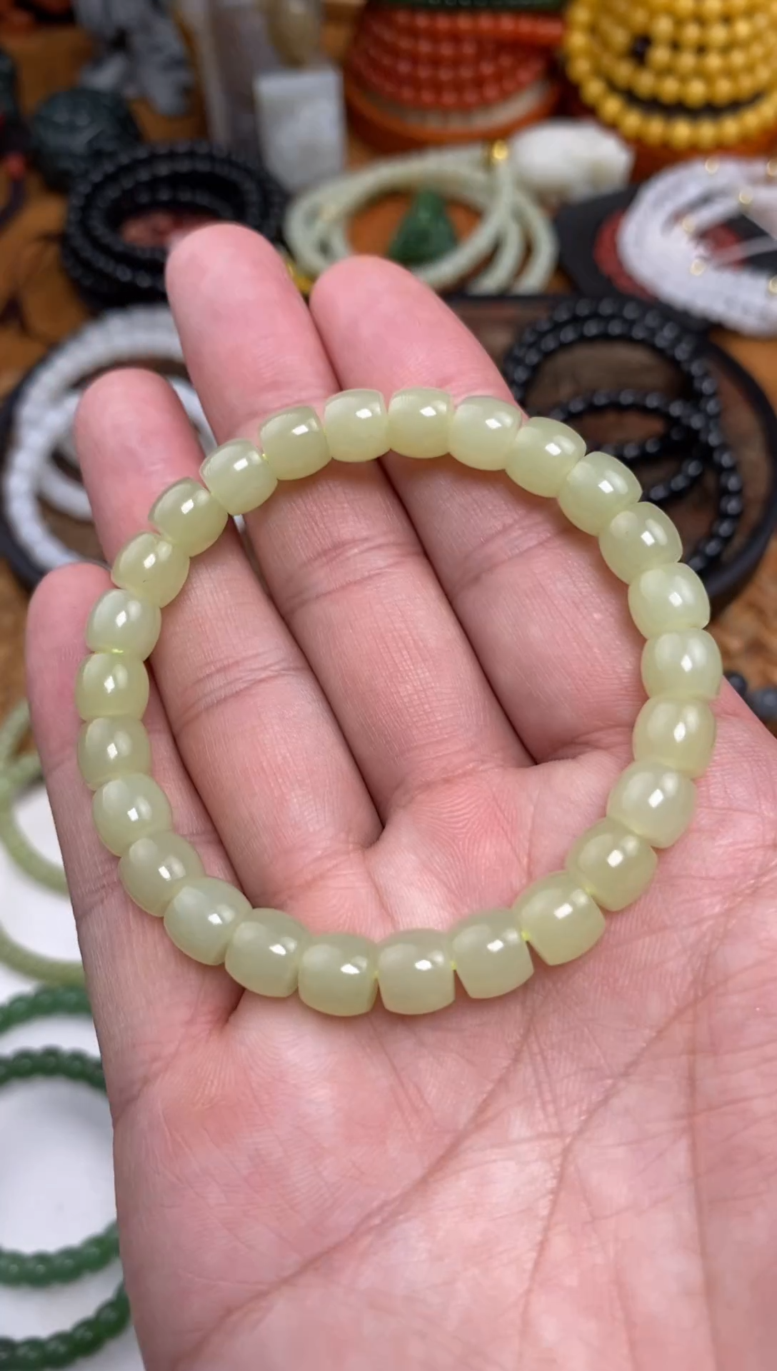 颈饰未镶嵌和田玉手串