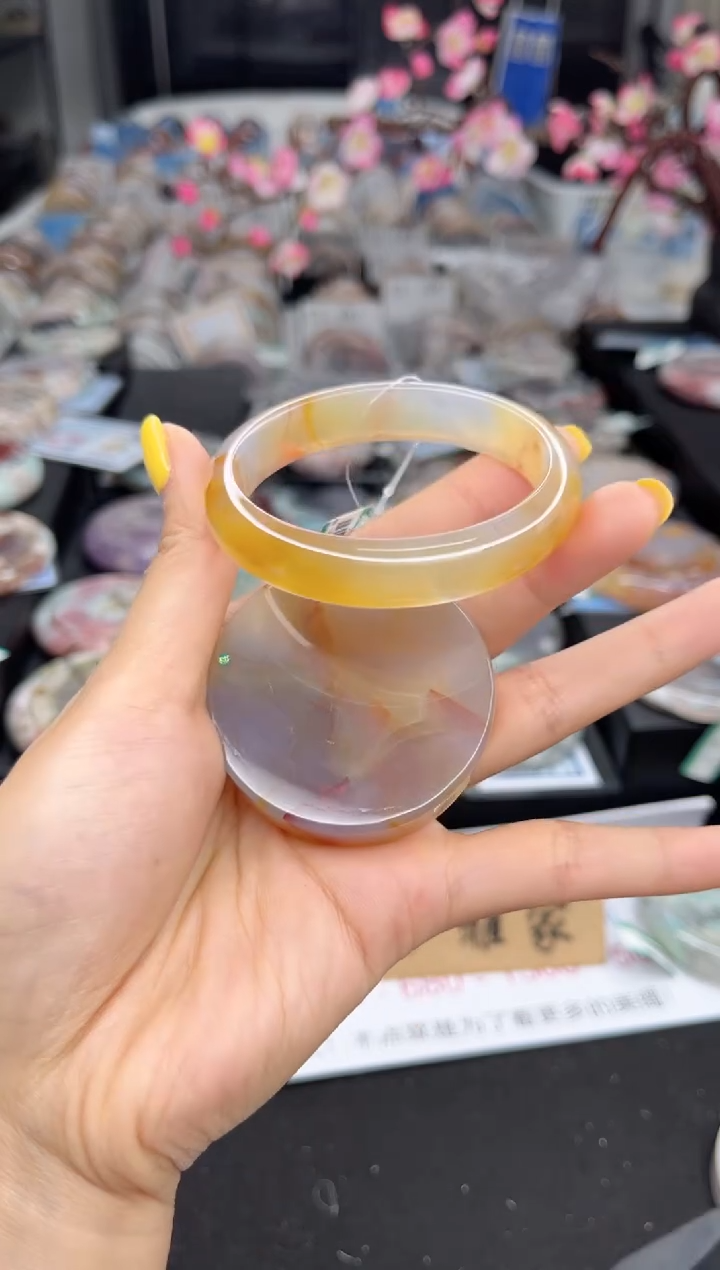 石英质玉未镶嵌手镯53圈口（赠送镯心）6039478