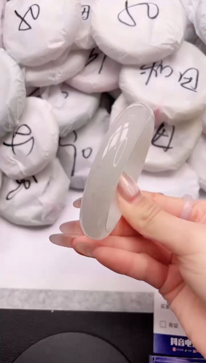 【闪购商品】石英质玉手镯未镶嵌22L01-58