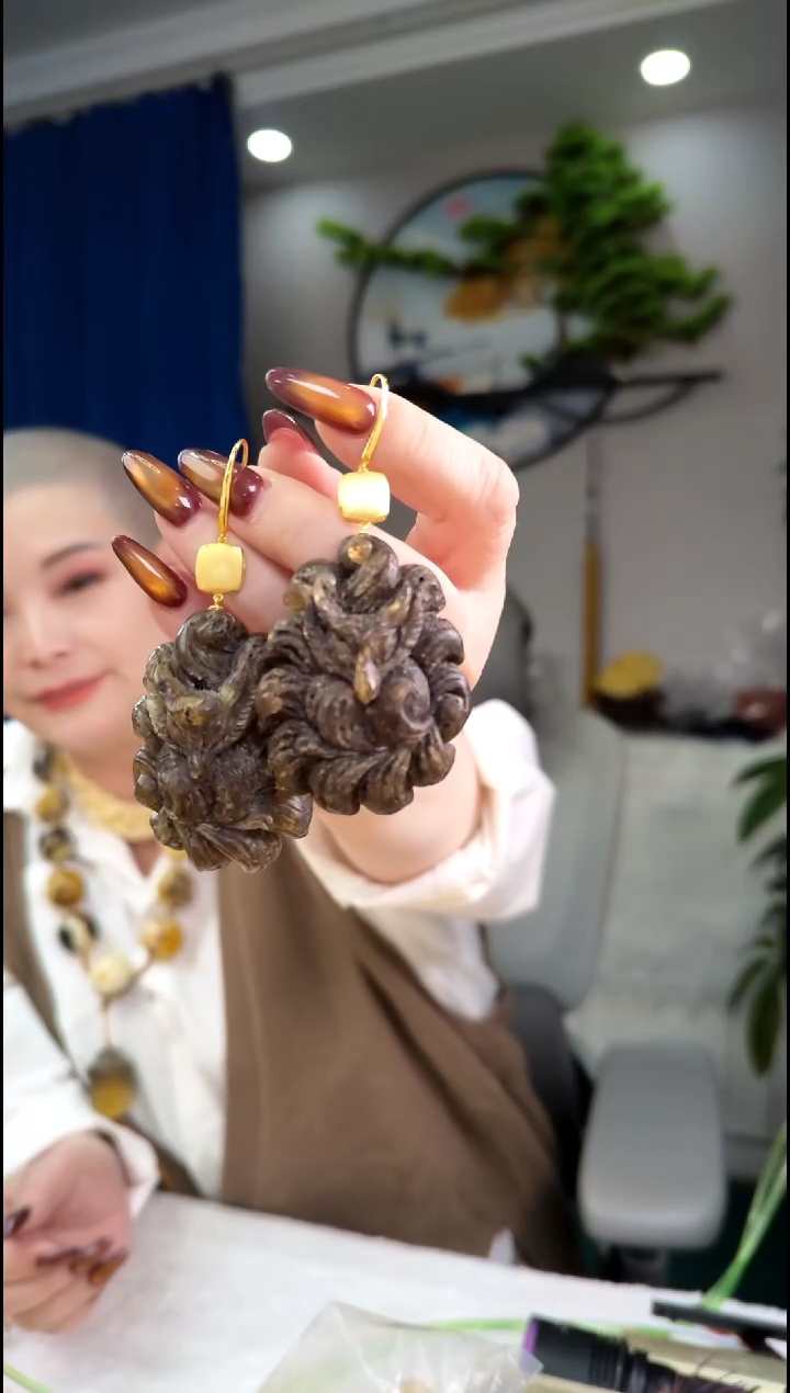 【闪购商品】琥珀耳饰银S925镶嵌耳环