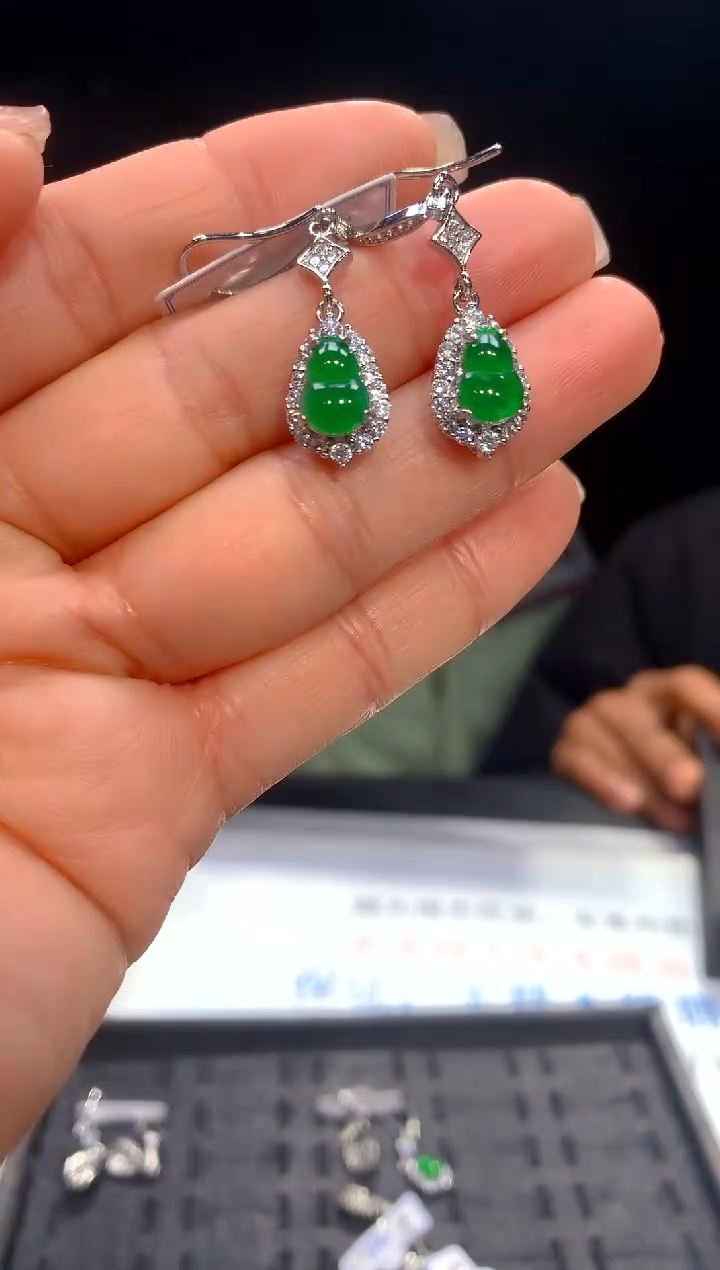 【闪购商品】定制翡翠未镶嵌11-多样性发货（发其一）