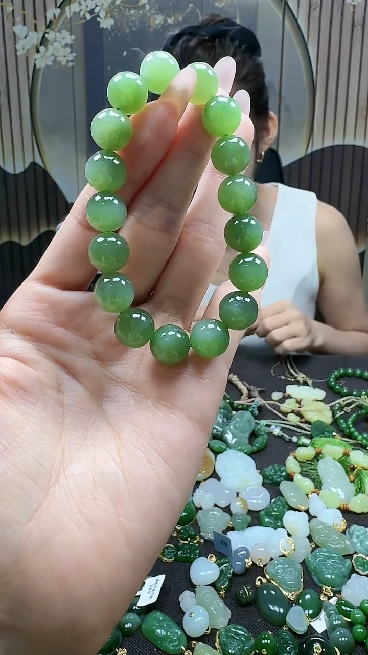 未镶嵌和田玉挂件12