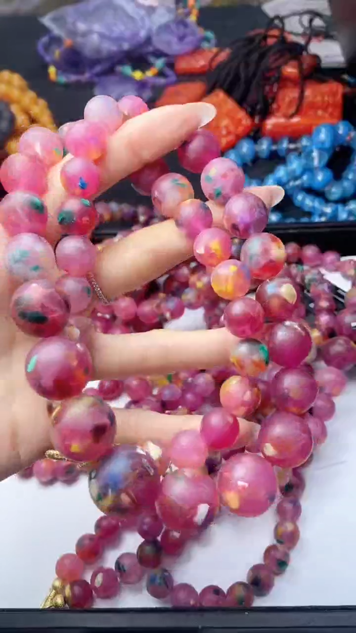 未镶嵌蜜蜡手链135     塔塔链