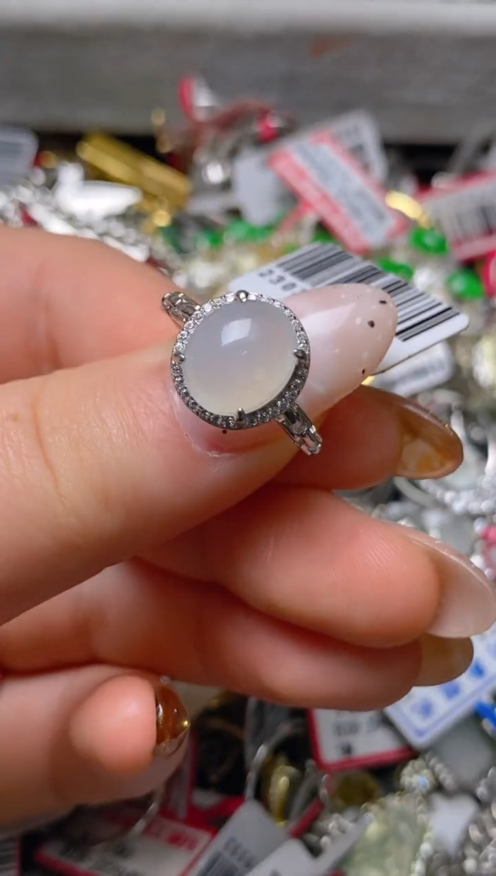 银S925镶嵌戒指翡翠百内无证书