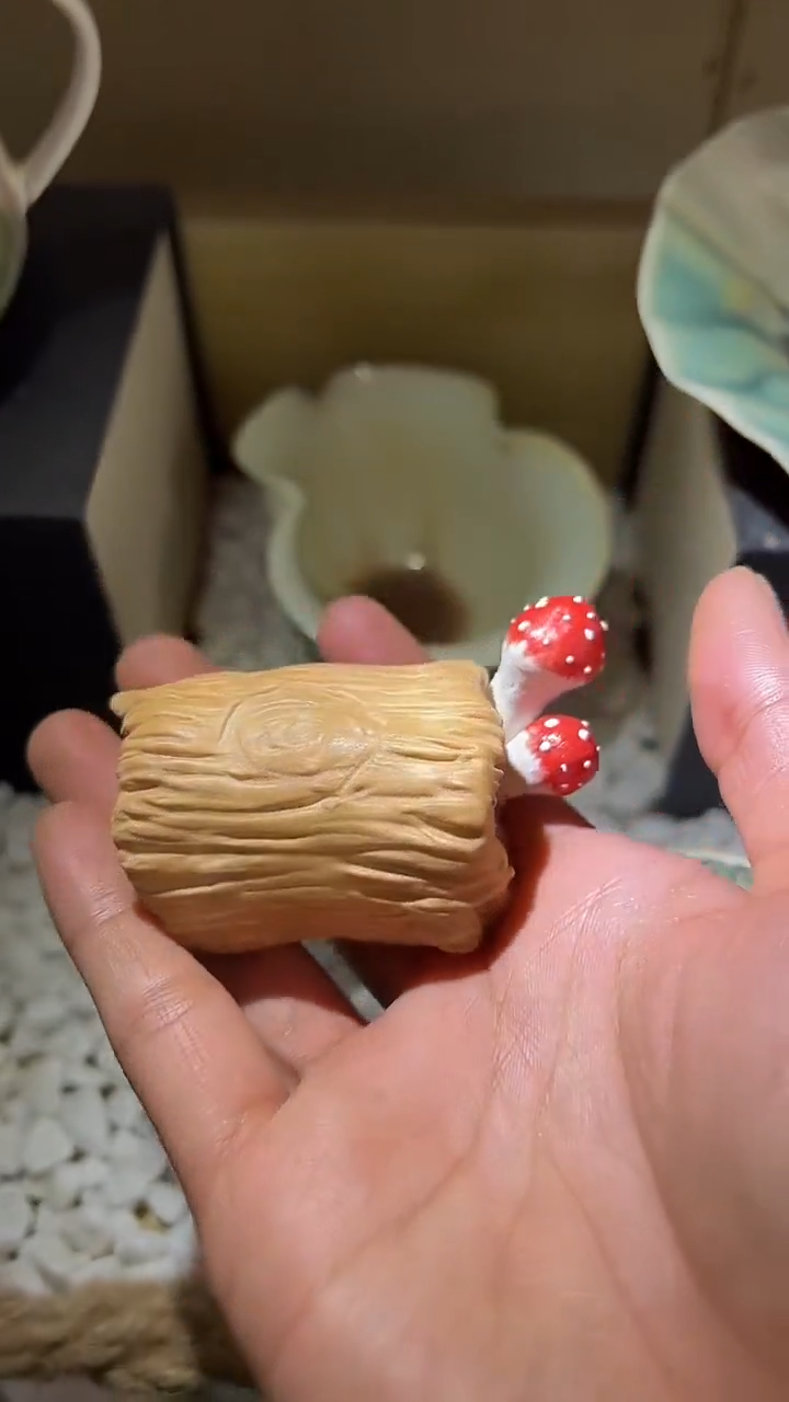 手工树桩蘑菇香插摆件