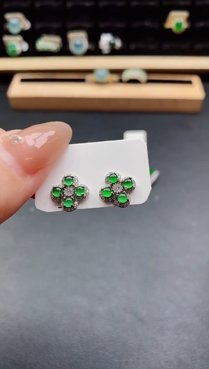 银S925镶嵌戒指翡翠1