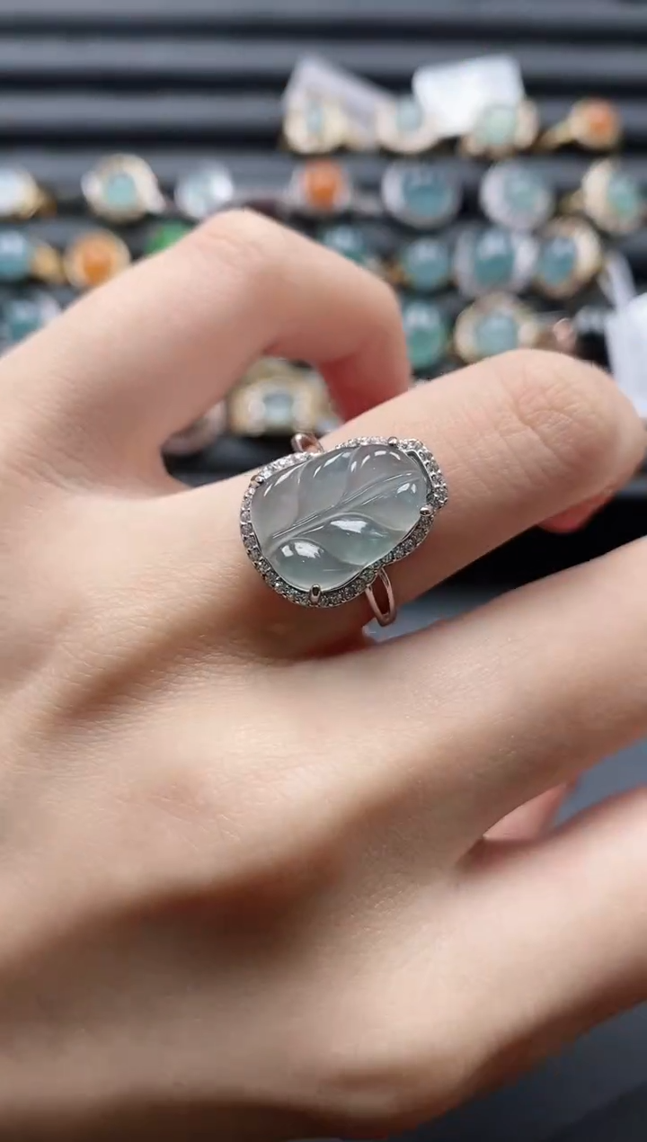 【闪购商品】翡翠戒指银S925镶嵌11111