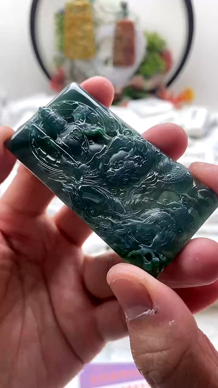 颈饰未镶嵌翡翠文殊