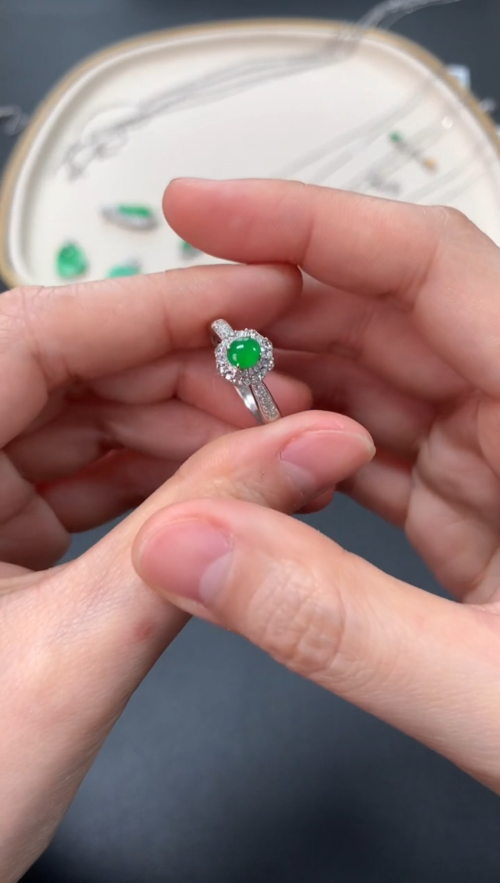 【闪购商品】翡翠戒指18K金镶嵌戒指3980