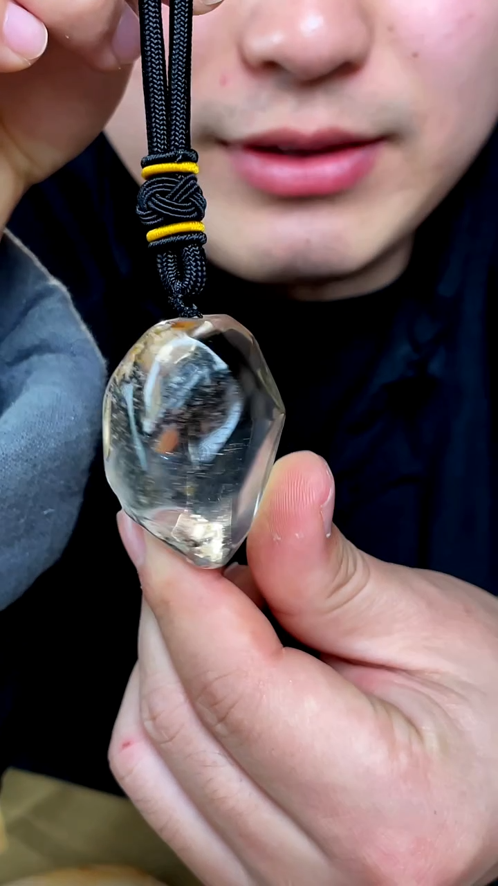 水晶摆件未镶嵌95