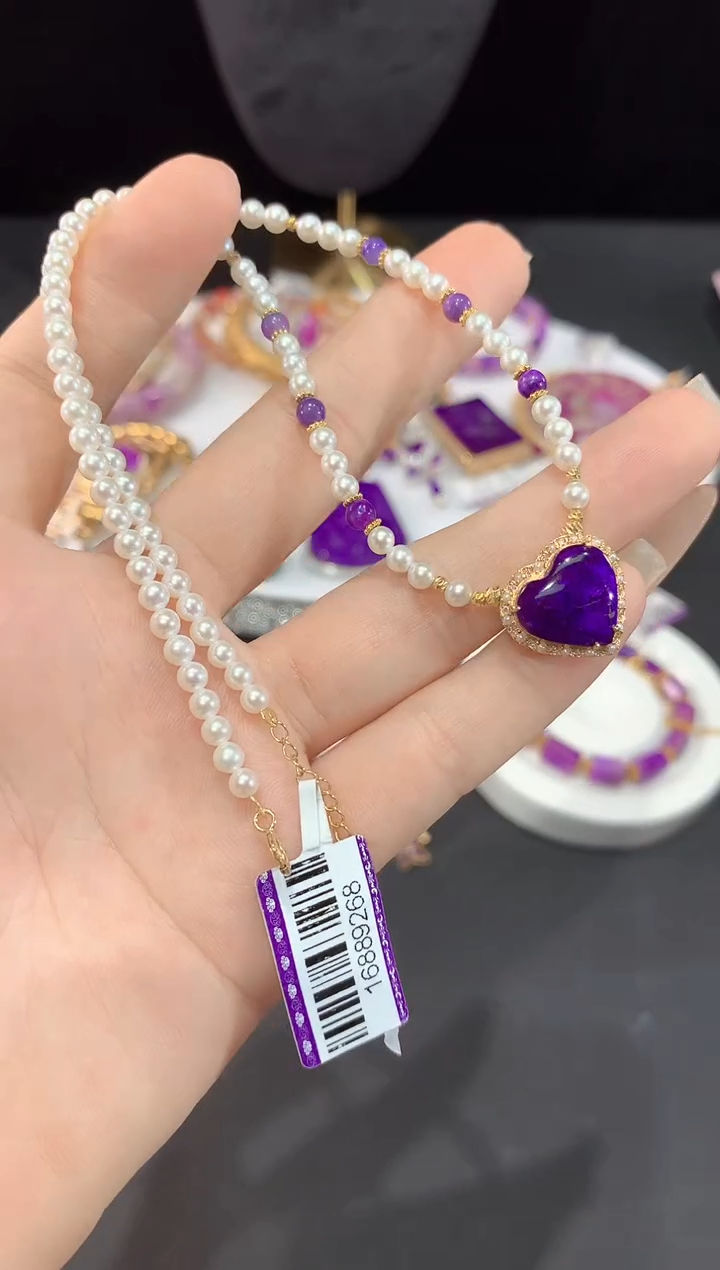 18K金镶嵌苏纪石（舒俱来）.项链