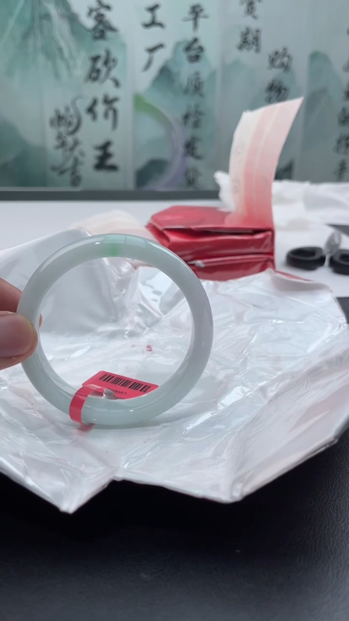 【闪购商品】翡翠未镶嵌手镯6翡翠手镯