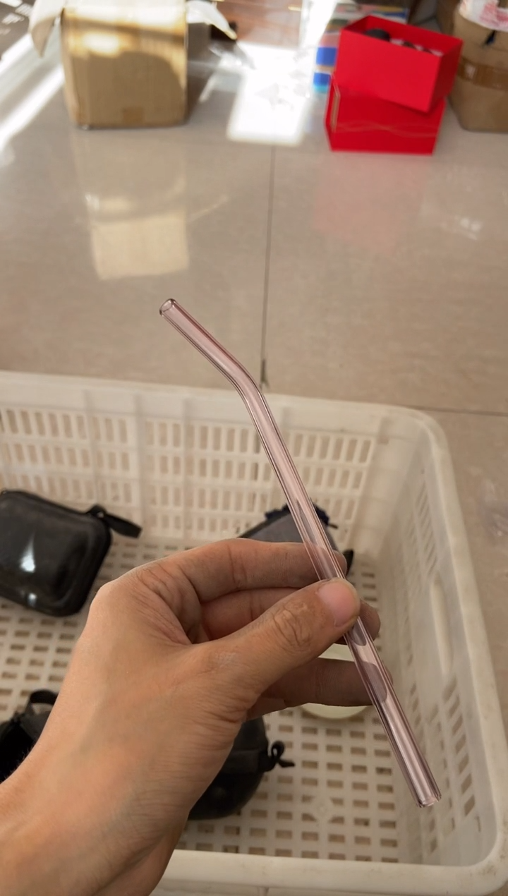 杯无运费险有瑕疵的摄影的产品有使用过的痕迹有点脏介意勿拍