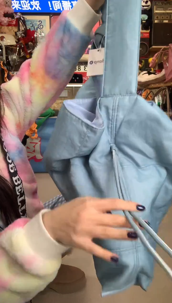 日单斜挎侧背抽绳包包