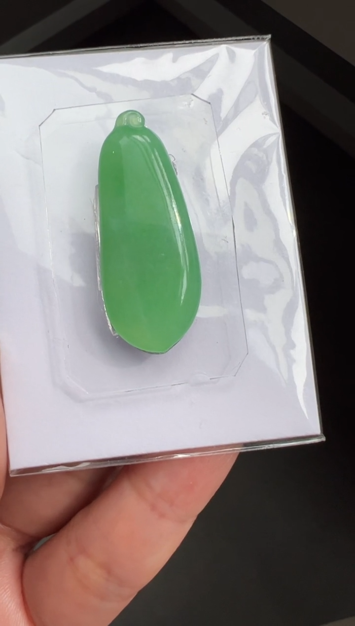 【闪购商品】定制翡翠未镶嵌30.3*12.4*3.7福瓜