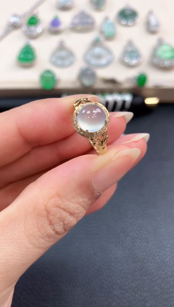 【闪购商品】翡翠戒指18K金镶嵌b17       
