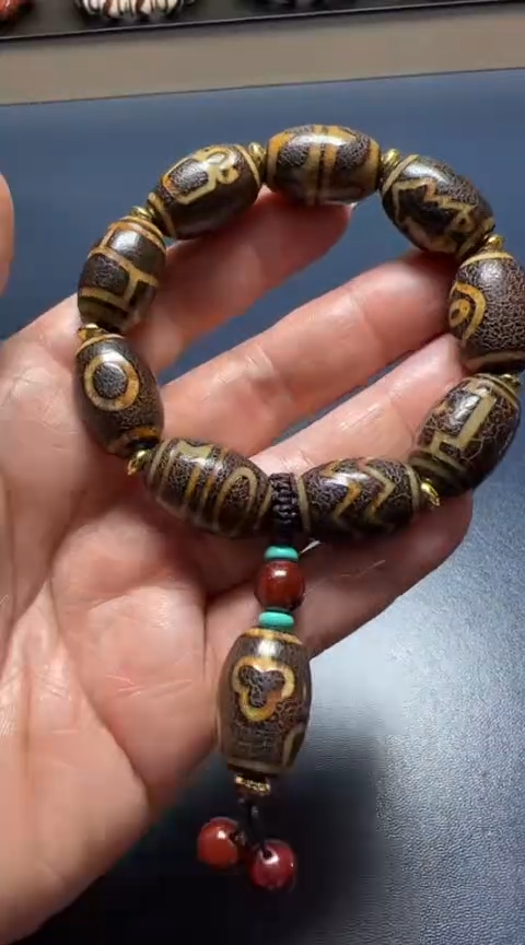 【闪购商品】玛瑙/玉髓手串未镶嵌手串