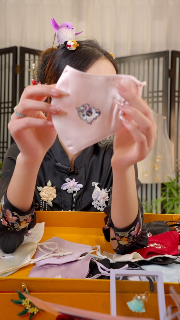 织绣用****1非遗苏绣绒花手工饰品