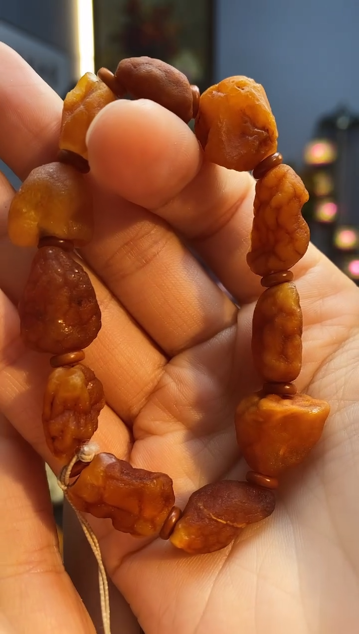 手链琥珀未镶嵌日**辰手串