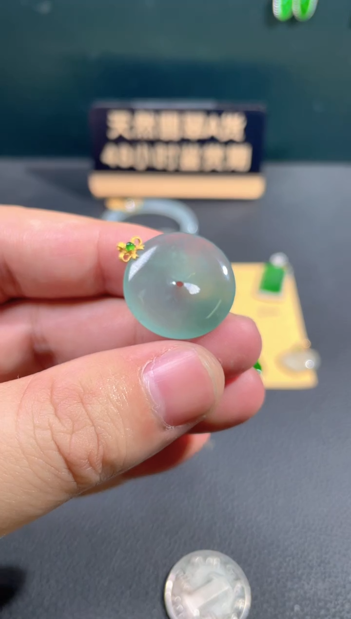 【闪购商品】翡翠颈饰18K金镶嵌翡翠