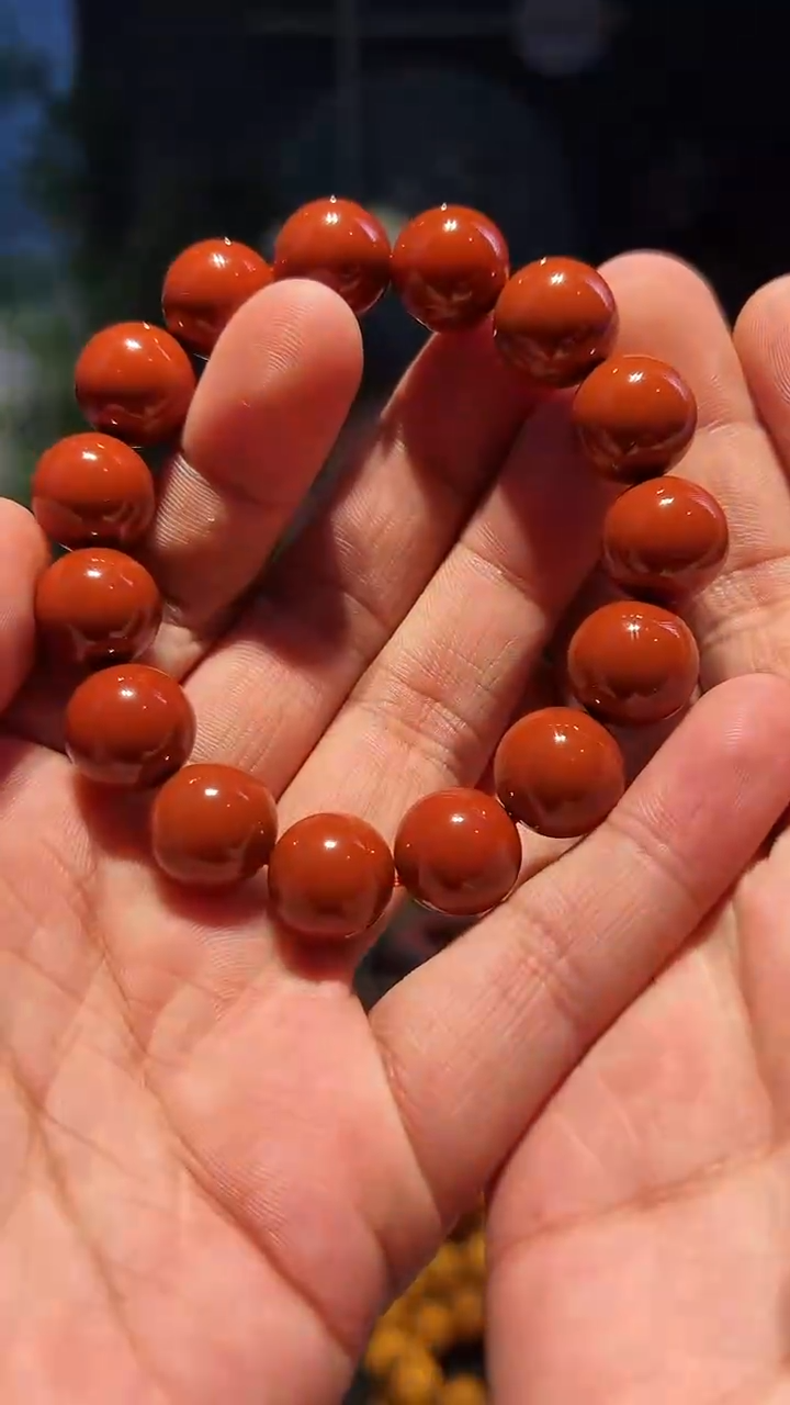 【闪购商品】南红玛瑙手串未镶嵌14+