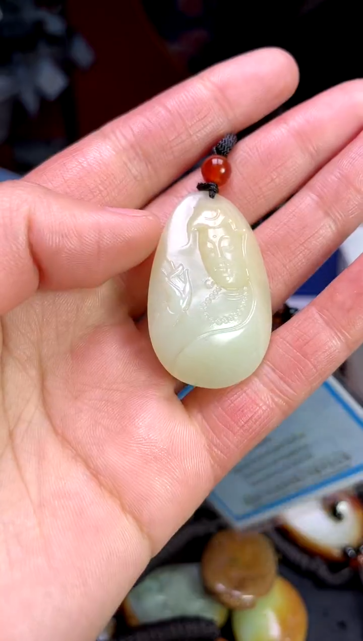 【闪购商品】和田玉颈饰未镶嵌1