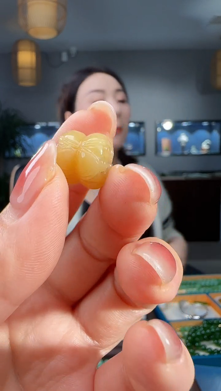 吊坠(不含链)未镶嵌和田玉1