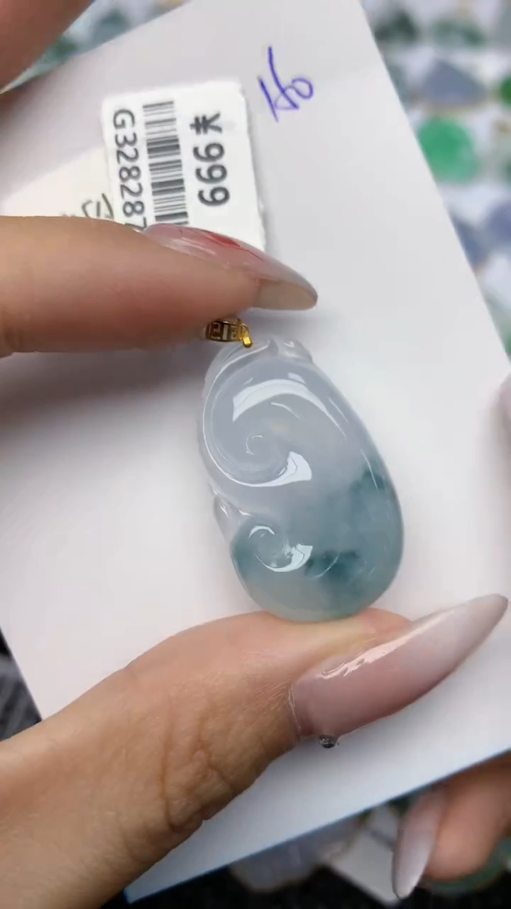 【闪购商品】翡翠颈饰18K金镶嵌天然翡翠a货