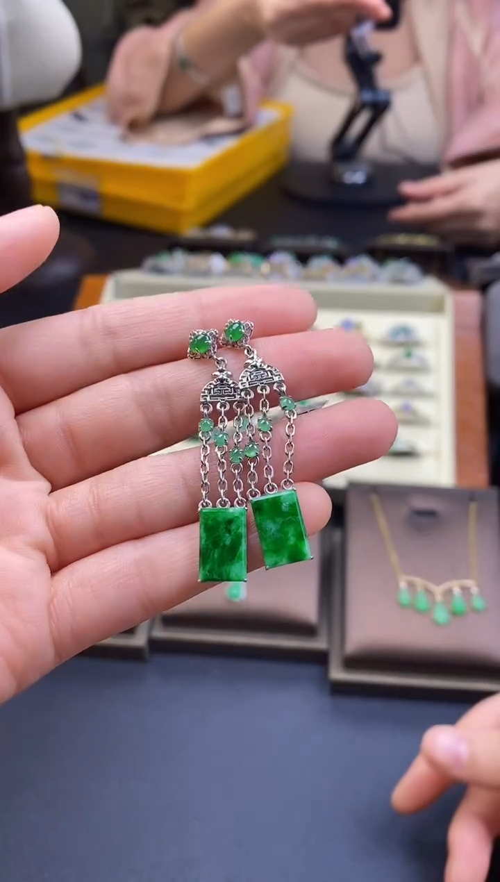 颈饰银S925镶嵌翡翠15906