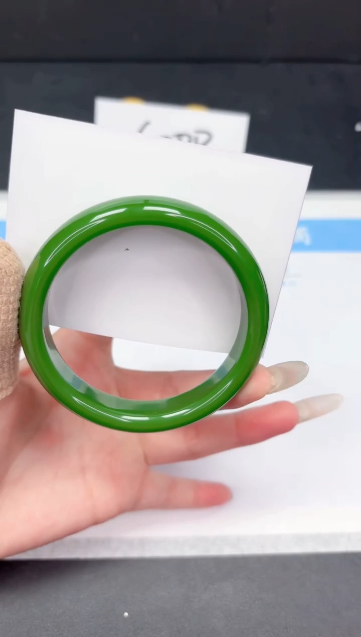 【闪购商品】石英质玉手镯未镶嵌78-62.3