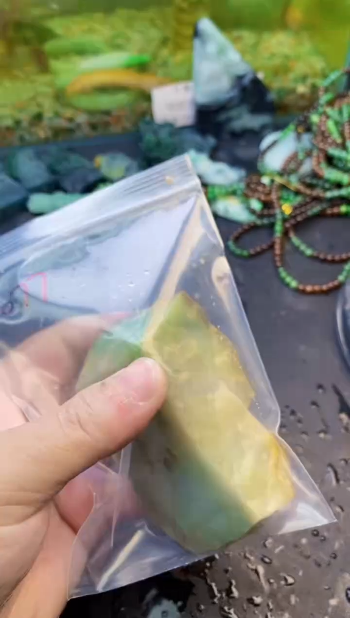 【闪购商品】翡翠颈饰未镶嵌077天然翡翠
