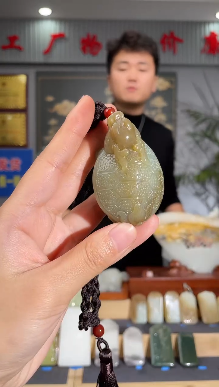 【闪购商品】和田玉颈饰未镶嵌拍一发一 多样性发货