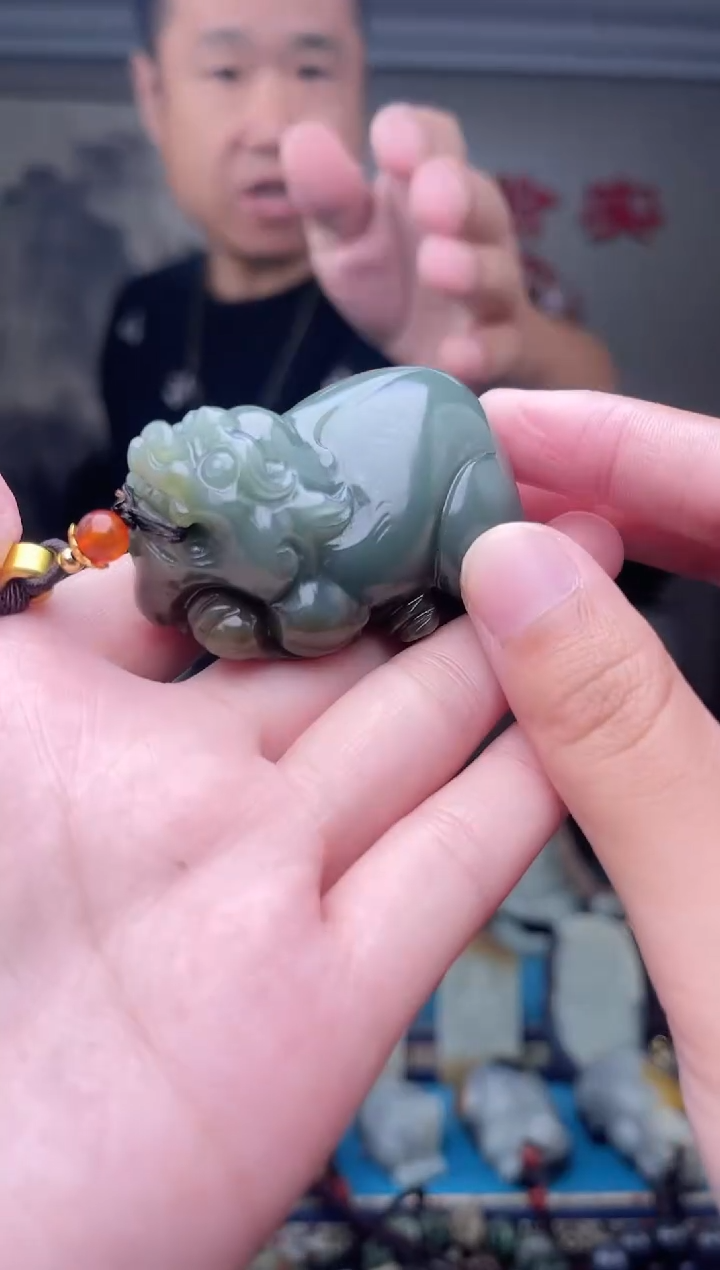 和田玉未镶嵌挂件1