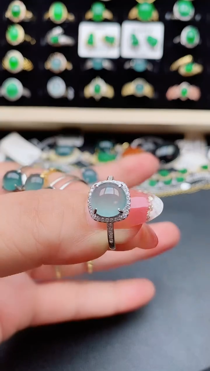 【闪购商品】翡翠戒指银S925镶嵌8500