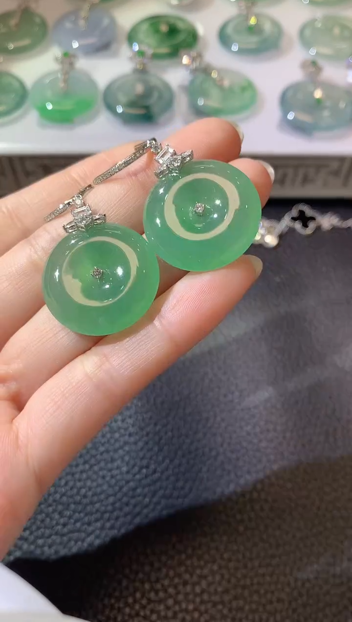 【闪购商品】翡翠耳饰18K金镶嵌A37翡翠