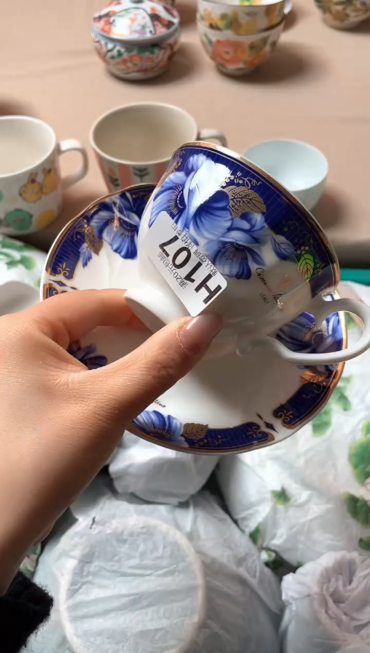 瓷片莫*婕瓷器瓷器H107