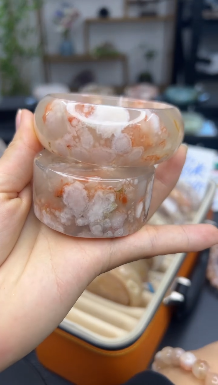 【闪购商品】石英质玉手镯未镶嵌2275(58圈赠送镯心)