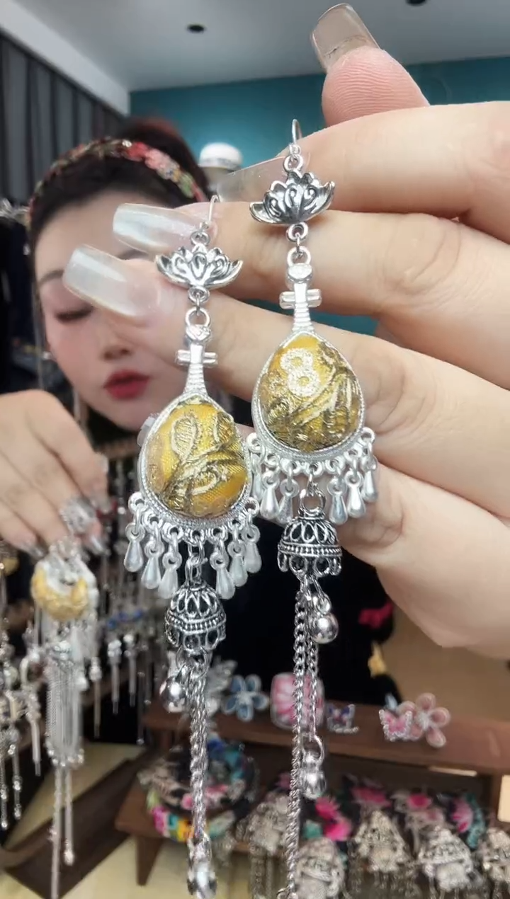 刺绣纯手工民族风刺绣耳环