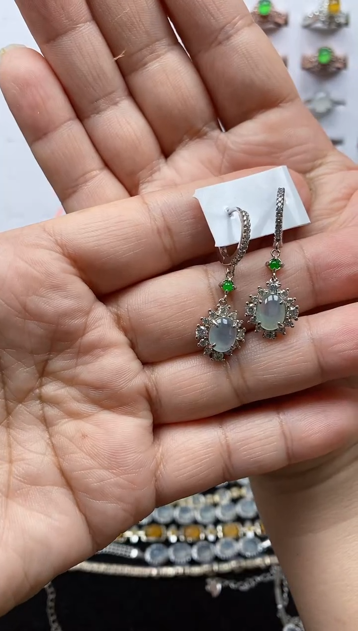 【闪购商品】翡翠耳饰银S925镶嵌耳钉