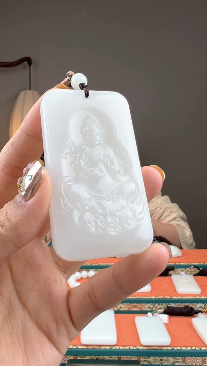 【闪购商品】和田玉颈饰未镶嵌1