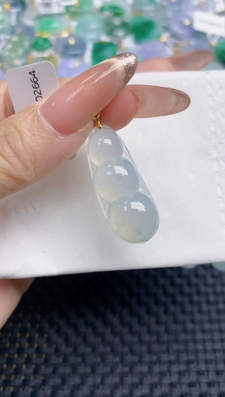 颈饰18K金镶嵌翡翠天然缅甸A货翡翠百元以上9元证书费自理