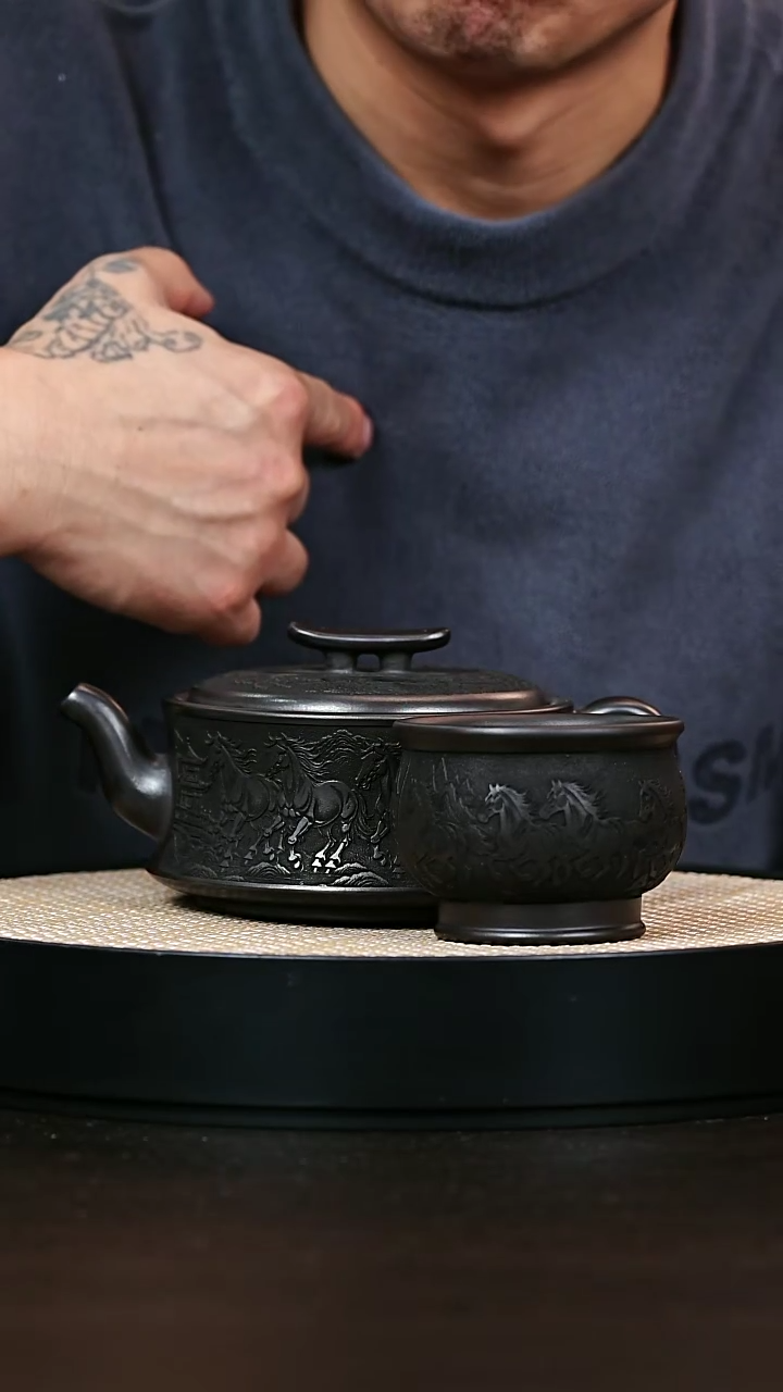 茶壶紫砂石黄金马玉腾一壶一杯