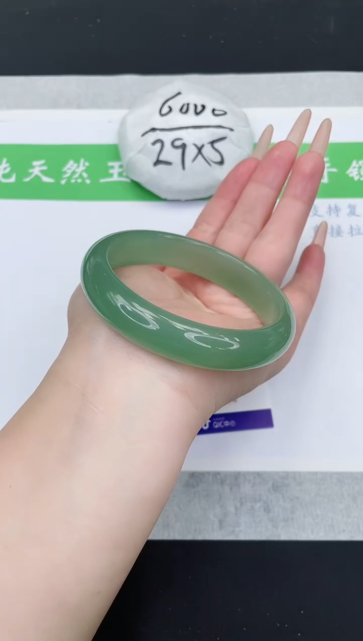 【闪购商品】石英质玉手镯未镶嵌D72-62+